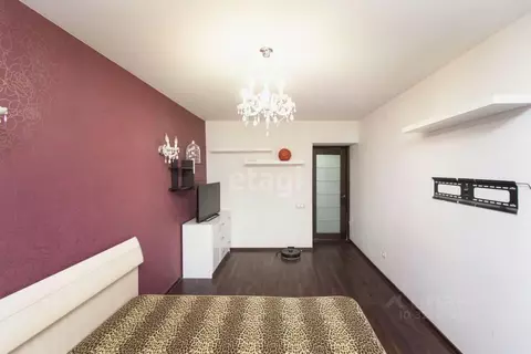 3-к кв. Тюменская область, Тюмень Холодильная ул., 15 (100.0 м)