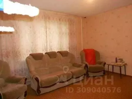 3-к кв. Коми, Усинск Возейская ул., 11 (66.0 м)