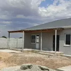 Дом в Крым, Сакский район, Молочненское с/пос, с. Абрикосовка ул. ...