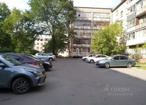 3-к кв. Вологодская область, Череповец ул. Бабушкина, 4 (61.2 м)