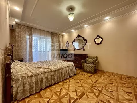 2-к кв. Краснодарский край, Новороссийск ул. Исаева, 4 (55.0 м)