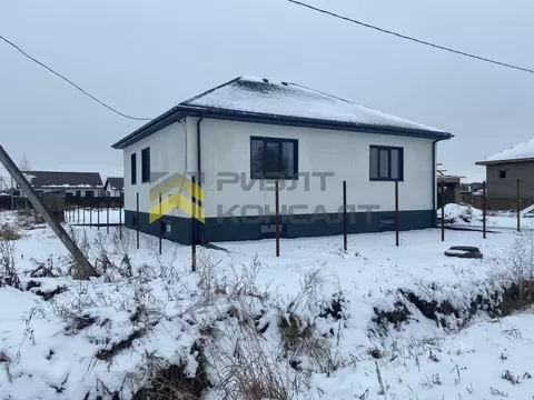 Дом в Омская область, Омский район, пос. Магистральный ул. Полевая ...