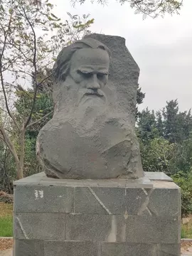 5-комнатная квартира: Гаспра, Севастопольское шоссе, 52П (190 м)