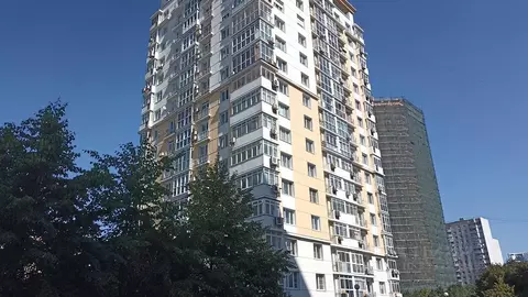 Гараж в Москва 2-я Филевская ул., 8с1 (12 м)