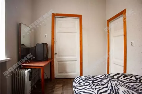 3-к кв. Санкт-Петербург Миллионная ул., 21 (83.3 м)