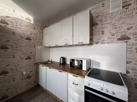 2-к кв. Тюменская область, Тюмень ул. Новоселов, 113 (55.0 м)