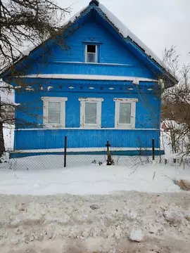 Дом в Новгородская область, Новгородский район, Савинское с/пос, д. ...