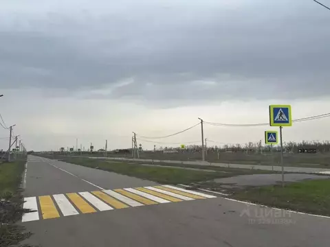 Участок в Ростовская область, Аксайский район, Рассветовское с/пос, ...