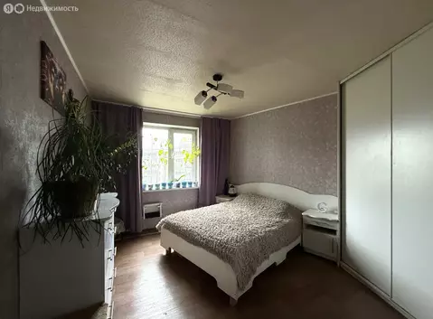 4-комнатная квартира: Екатеринбург, улица Черепанова, 12 (79 м)