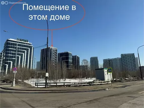 Торговая площадь (150 м)