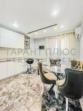 3-к кв. Липецкая область, Липецк ул. И.В. Свиридова, 22к1 (81.8 м)