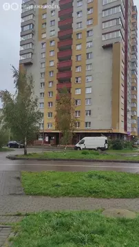 Торговая площадь (60 м)