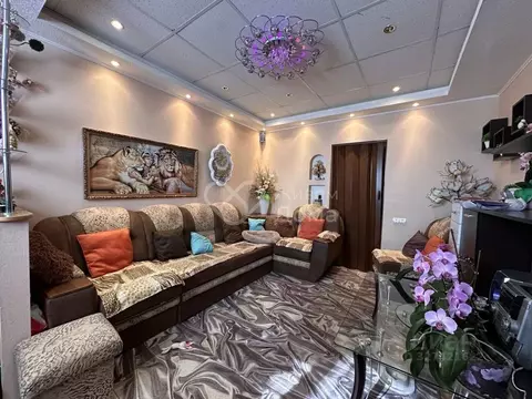 2-к кв. Волгоградская область, Волгоград ул. 8-й Воздушной Армии, 52 ...