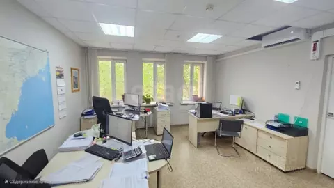 Помещение свободного назначения в Астраханская область, Астрахань пер. ...