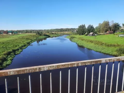 Дом в Новгородская область, Чудовский район, Успенское с/пос, д. ...