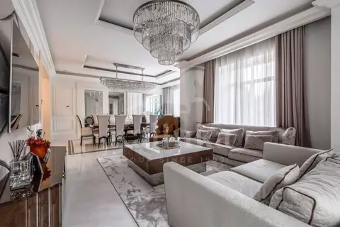 Дом в Московская область, Одинцовский городской округ, д. Жуковка, ...