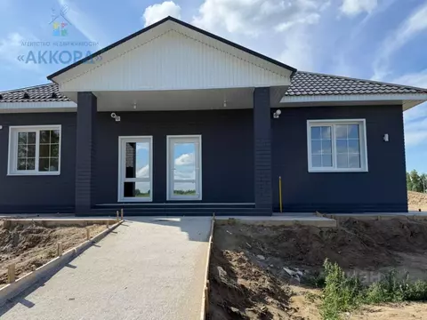 Дом в Алтайский край, Первомайский район, с. Фирсово ул. Эдельвейсовая ...