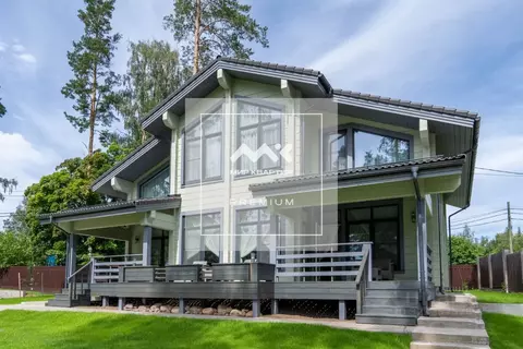 Дом в Ленинградская область, Выборгский район, Полянское с/пос, пос. ...