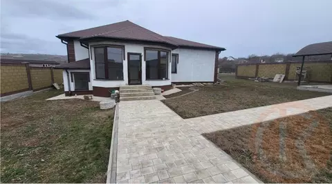 Дом в Крым, Симферопольский район, Перовское с/пос, с. Украинка ул. ...