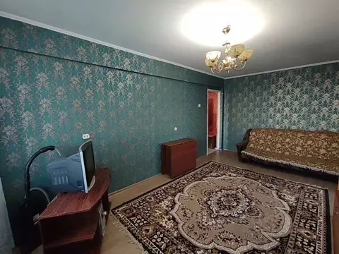 3-к кв. Омская область, Омск ул. Декабристов, 110 (49.3 м)