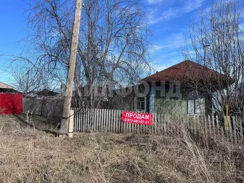 Дом в Новосибирская область, Ордынский район, с. Красный Яр ул. Ленина ...