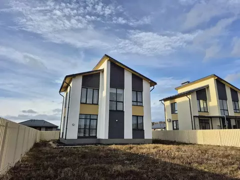 Дом в Свердловская область, Первоуральск муниципальный округ, с. ...