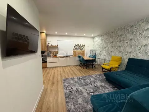 Дом в Тюменская область, Тюменский муниципальный округ, д. Есаулова ...