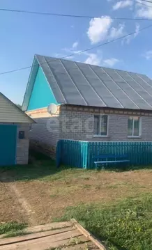 Дом в Башкортостан, Шаранский район, Мичуринский сельсовет, с. ...