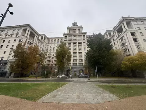 2-к кв. Москва наб. Тараса Шевченко, 1 (82.7 м)