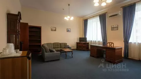 Комната Санкт-Петербург просп. Средний Васильевского острова, 74