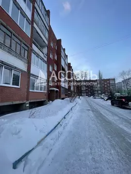 2-к кв. Омская область, Омск ул. 24-я Северная, 200 (51.1 м)