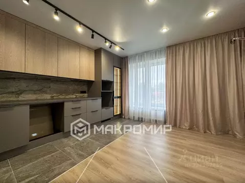 3-к кв. Брянская область, Брянск ул. Комарова, 47а (66.6 м)