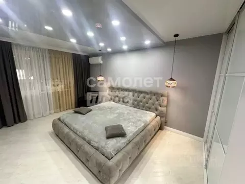 2-к кв. Липецкая область, Липецк ул. И.В. Свиридова, 20к4 (70.9 м)