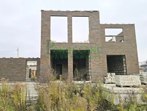 Дом в Брянская область, Брянский район, Снежское с/пос, пос. Путевка ...