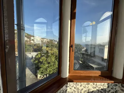 Дом в Крым, Ялта муниципальный округ, Гаспра пгт ул. Маратовская, 13 ...