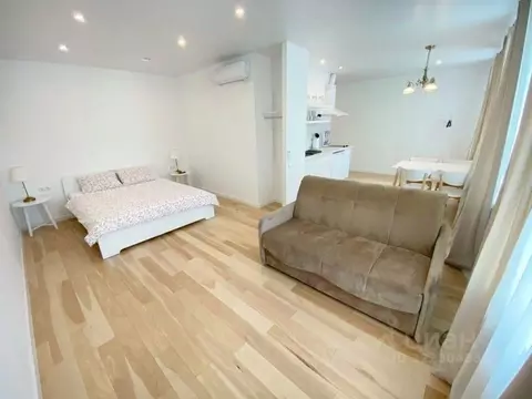 1-к кв. Приморский край, Владивосток Семеновская ул., 9 (42.0 м)