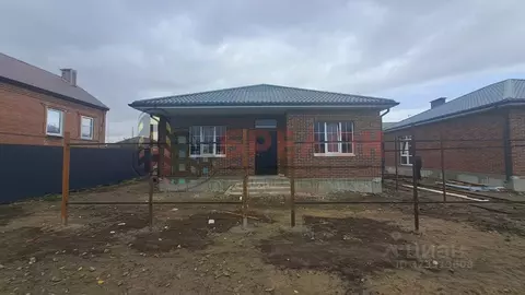 Дом в Ростовская область, Батайск Литовская ул. (95 м)