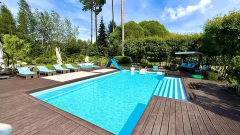 Дом в Ленинградская область, Выборгский район, Первомайское с/пос, ...