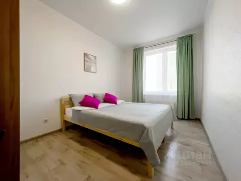 2-к кв. Курганская область, Курган Заозерный жилрайон, 3-й мкр, 35 ...