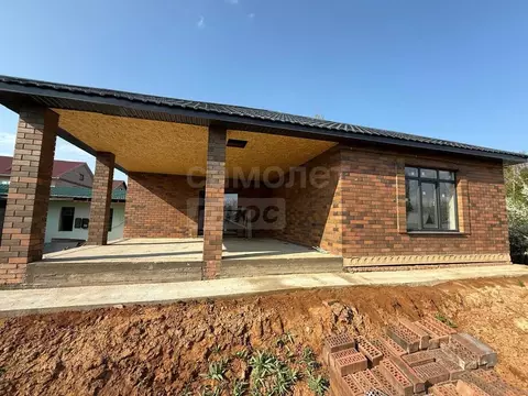 Дом в Оренбургская область, Оренбургский район, с. Нежинка ...