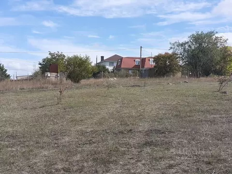 Участок в Крым, Симферопольский район, Чистенское с/пос, с. ...