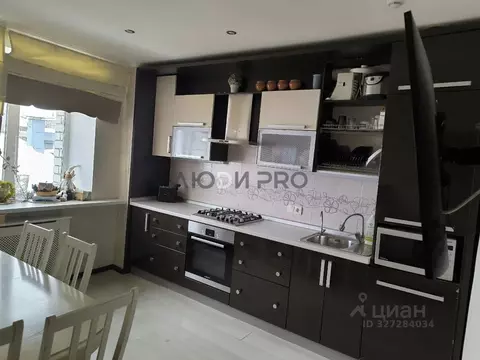 2-к кв. Коми, Сыктывкар ул. Домны Каликовой, 25 (88.4 м)