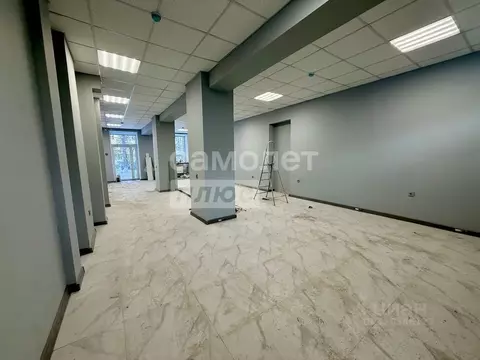 Помещение свободного назначения в Свердловская область, Серов ул. ...