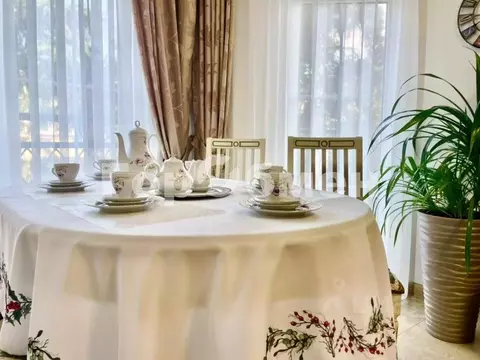 2-к кв. Краснодарский край, Сочи ул. Демократическая (50.0 м)
