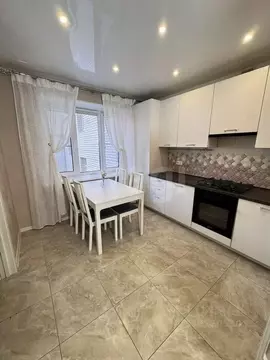 2-к кв. Калужская область, Калуга ул. Поле Свободы, 105 (66.3 м)