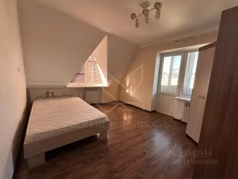 3-к кв. Ставропольский край, Пятигорск ул. Кипарисовая, 2к2 (88.0 м)