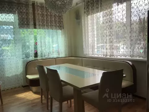 Дом в Крым, Ялта ш. Южнобережное, 49Ж (220 м)