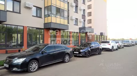 Помещение свободного назначения в Татарстан, Казань просп. Ильгама ...