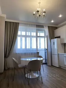 1-к кв. Тюменская область, Тюмень ул. Малыгина, 90 (55.9 м)