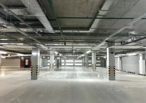Гараж в Санкт-Петербург Лахта Плаза жилой комплекс, кА (13 м)
